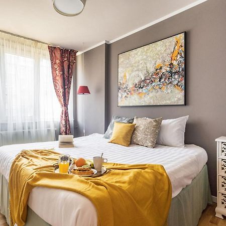 Spacious Downtown Apartment - Old Town Boekarest Buitenkant foto